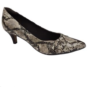 NWT Clarks Collection Linvale Snake Print Heels 9